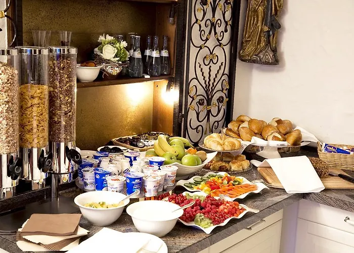 Traube Naehe Messe Hotel