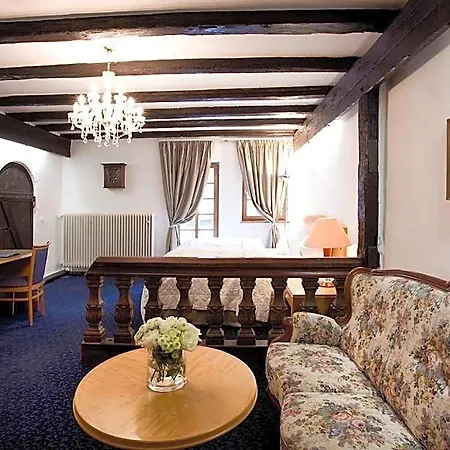 Hotel Traube 3*