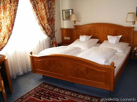 Traube Naehe Messe 3* 斯图加特