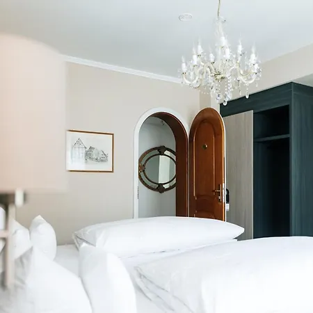 Traube Naehe Messe 3* Stuttgart