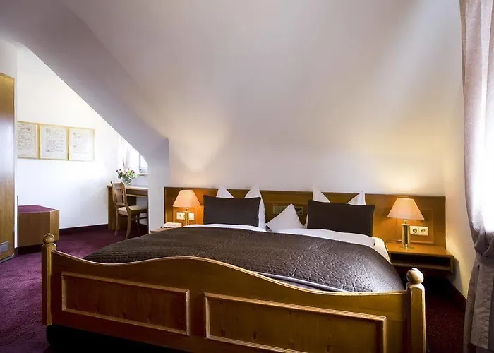 Traube Naehe Messe Отель 3*